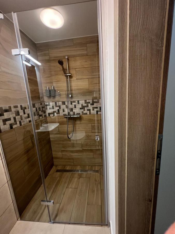 Appartement Pap Koez Apartman à Sárvár Extérieur photo